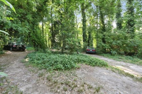 3631 Kingsboro Rd, Atlanta GA  30319-1312 exterior