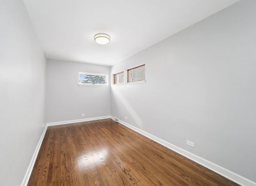 5023 30 Pl, Chicago IL 60804-3541 exterior