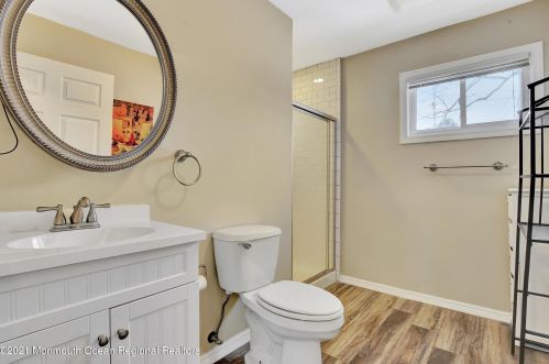 28 Alpha Ave, Old Bridge NJ 08857-2210 exterior