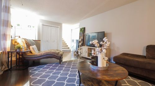 1666 Princess Ln, Meskegon MI 49445-1739 exterior