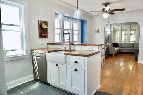 3134 Herman St, Milwaukee WI 53207-2850 exterior