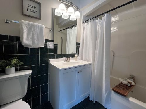 3303 Dl St, Manitowoc WI 54220-4205 exterior