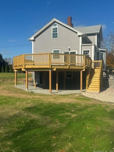 77 Prospect Hill Rd, Windsor CT  06095-1642 exterior