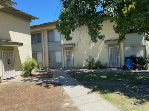 1131 Alpha Rd, Turlock, CA 95380-5560