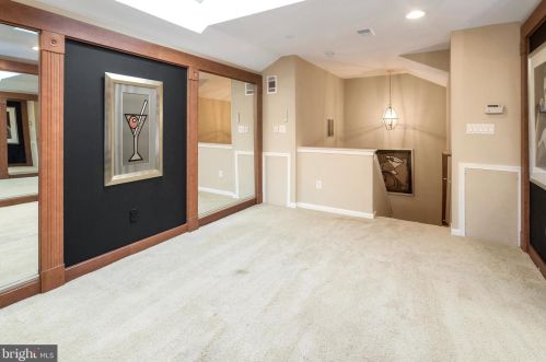 47 Tree Swallow Dr, Princeton NJ 08540-6134 exterior