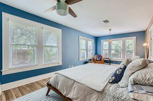 3901 Becker Ave, Austin TX 78751-5209 exterior