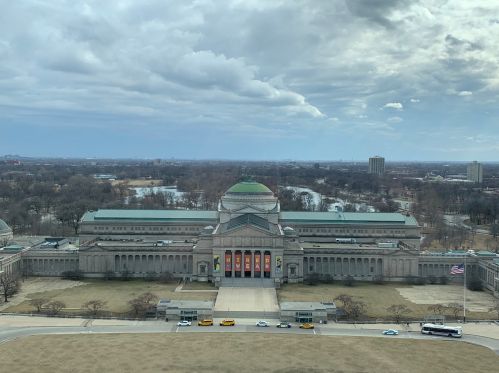 1700 56th St, Chicago IL 60637-1970 exterior