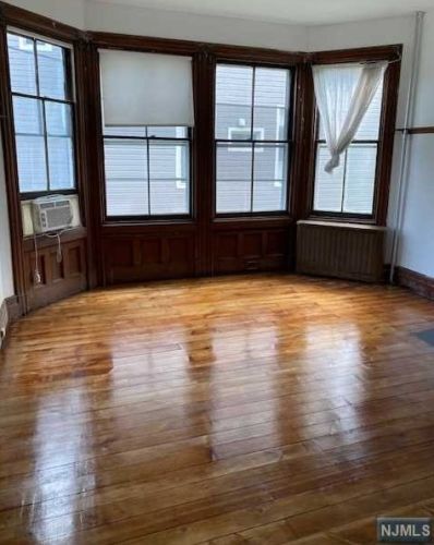 239 7th St, Paterson NJ  07508-2028 exterior