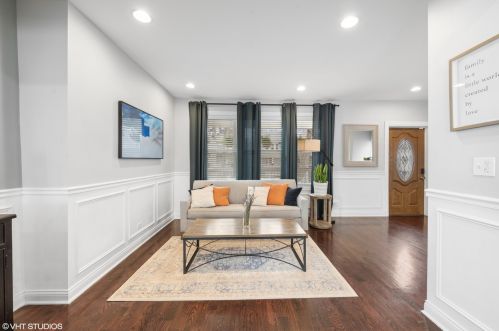 4839 Christiana Ave, Chicago IL 60625-5201 exterior