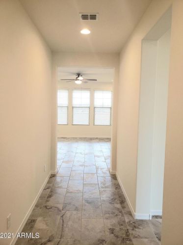 1912 Rosemary Dr, Chandler AZ  85286-3724 exterior