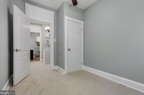 1922 1st St, Washington DC 20001-1480 exterior