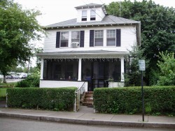 65 Bridge St, Newton MA  02458-1103 exterior
