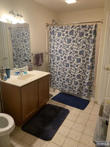 11 Hamburg Tpke, Kinnelon NJ 07405-1541 exterior