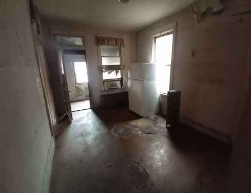 2918 Polk St, Chicago IL 60612-3905 exterior