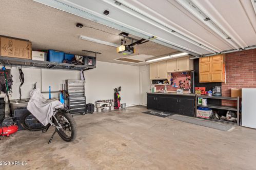 3146 Cholla St, Phoenix AZ 85029-3801 exterior