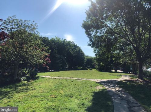 150 V St, Washington DC  20001-5603 exterior