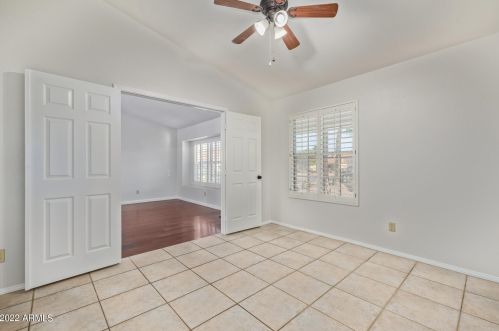 15432 22 Pl, Phoenix AZ 85042-8104 exterior