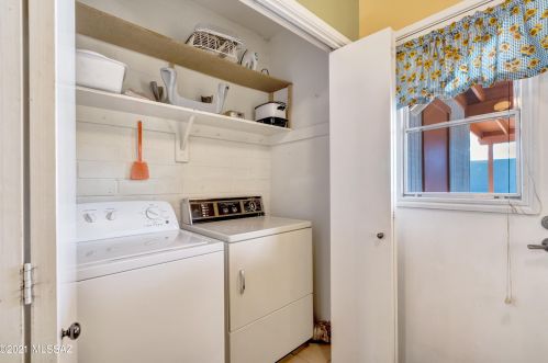 30 Calle Del Chancero, Green Valley AZ 85614-3028 exterior