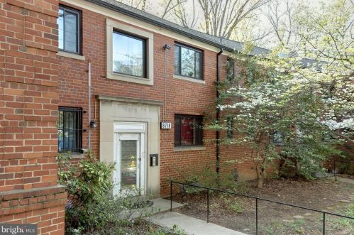 8718 Manchester Rd, Silver Spring MD  20901-4233 exterior