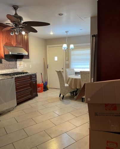 220 11 Ave, Broadview IL 60153-3115 exterior