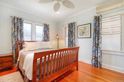 915 17 Ave, Honolulu HI 96816-4105 exterior