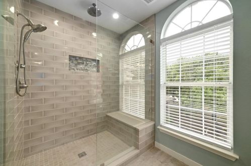 11608 Emerald Fls Dr, Austin TX 78738-5327 exterior