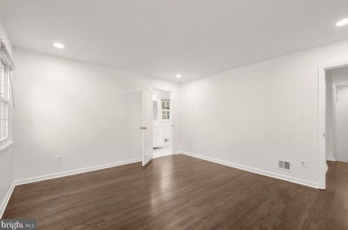 1721 Arbor View Rd, Silver Spring MD 20902-1410 exterior