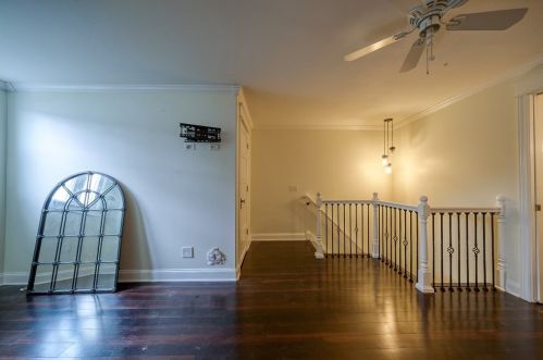 5133 Holmes St, Pittsburgh PA  15201-2433 exterior