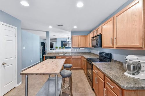 13033 Galaxy Dr, Frisco TX exterior