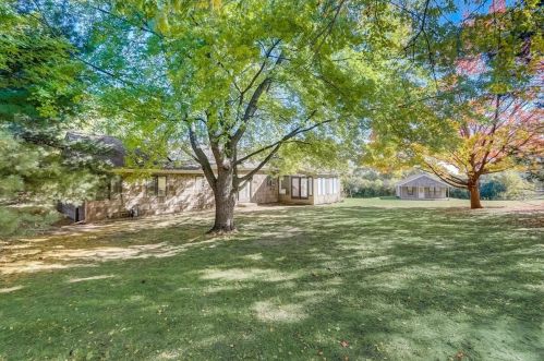 4714 Billingsgate Ln, Bull Valley IL 60098-8748 exterior