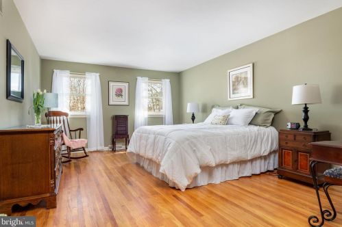 119 Brent Dr, Media PA 19086-6610 exterior