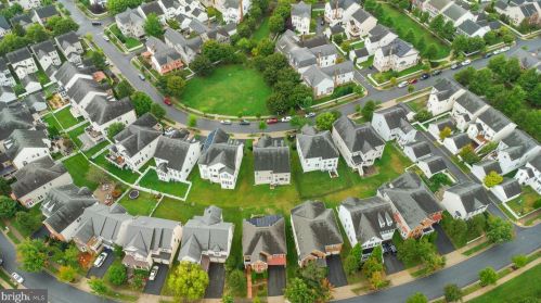 23315 Robin Song Dr, Clarksburg, MD 20871-4500