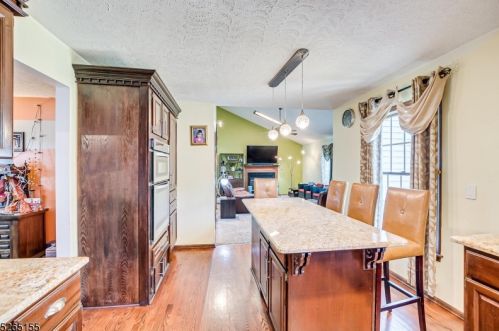 48 Morgan Ln, Bridgewater NJ 08807-3008 exterior