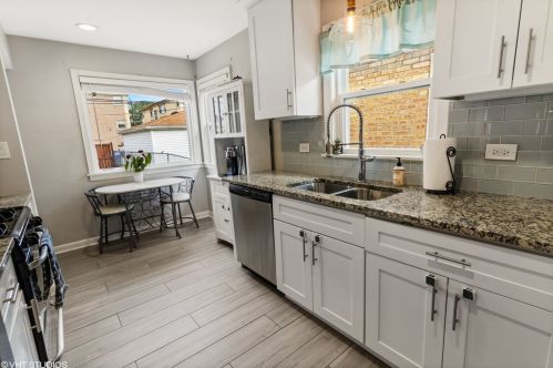 7429 Oconto Ave, Chicago, IL 60631-4441