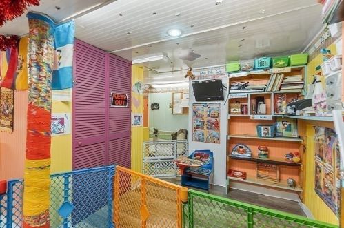 48 Trowbridge Circuit, Worcester MA 01603-2223 exterior