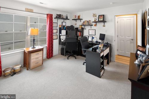 226 Ellsworth St, Philadelphia PA 19146-2826 exterior