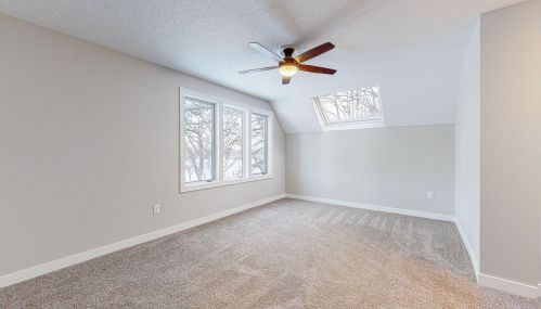 2501 Arc St, Saint Paul MN 55109-1918 exterior