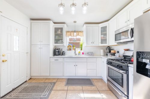 3449 55 St, Chicago IL 60632-3211 exterior