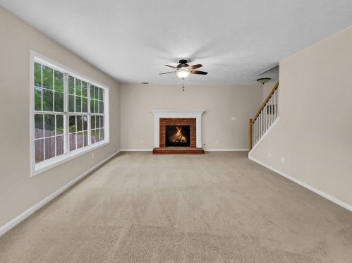 7213 Monterey Ave, Lithonia GA  30058-8243 exterior