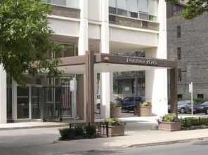 70 Burton Pl, Chicago, IL 60610-1444