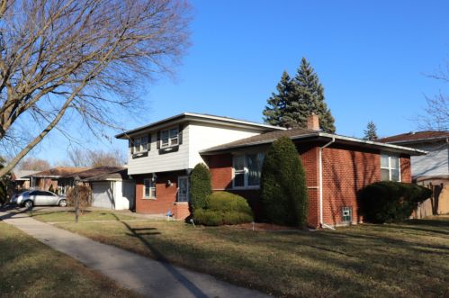 14711 Atlantic Ave, Dolton, IL 60419-1415