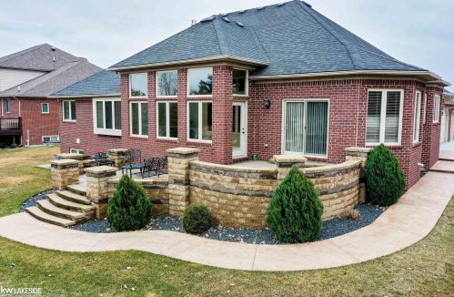 16387 Via Montella, Macomb Township, MI 48042-1040