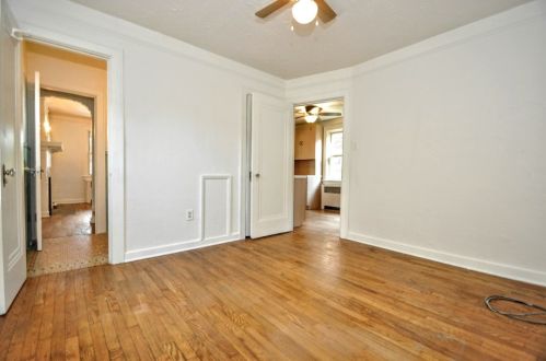 2046 Jacob St, Pittsburgh PA 15210-2451 exterior