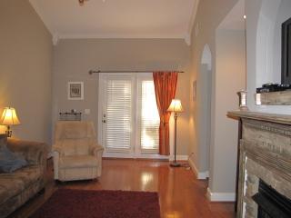 5763 Colony Ln, Birmingham, AL 35226-5105