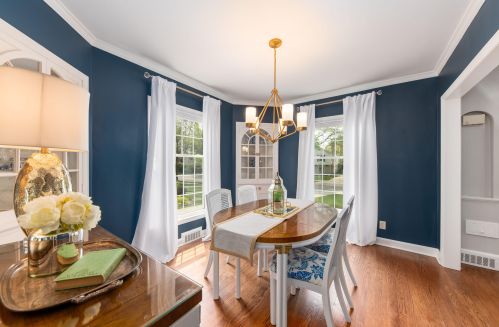 2518 84, Milwaukee WI 53226-1906 exterior