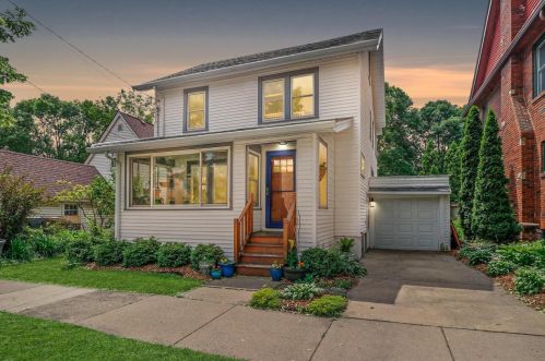 2131 Hollister Ave, Madison, WI 53726-3957