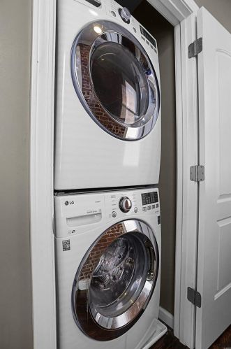 2104 Sidney St, Saint Louis MO 63104-2829 exterior