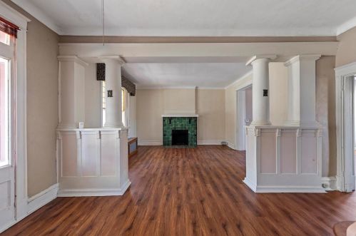 5812 De Giverville Ave, Saint Louis MO 63112-1617 exterior