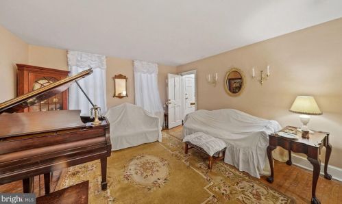 126 Fairfax St, Alexandria VA 22314-3331 exterior