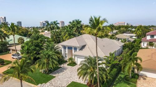 519 Turtle Hatch Ln, Naples, FL 34103-8538